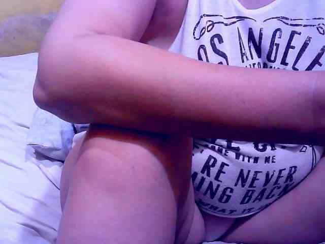 SweetMonlight webcam
