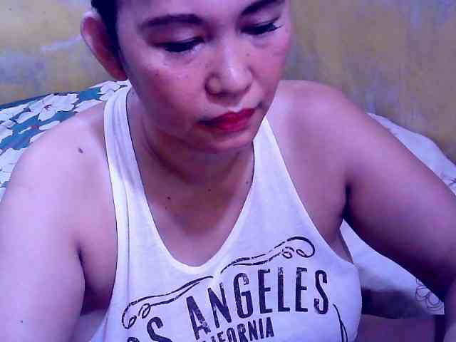 SweetMonlight webcam