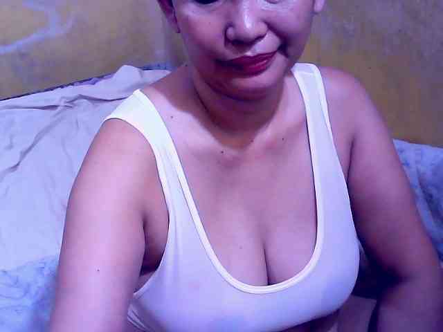 SweetMonlight webcam