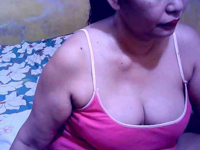 SweetMonlight webcam