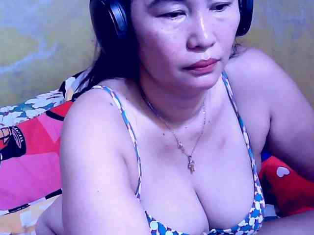SweetMonlight webcam