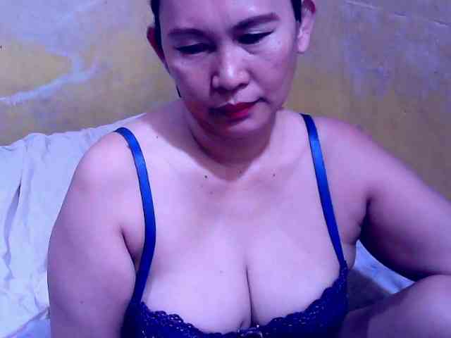 SweetMonlight webcam