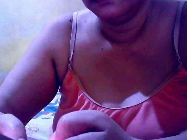 SweetMonlight webcam