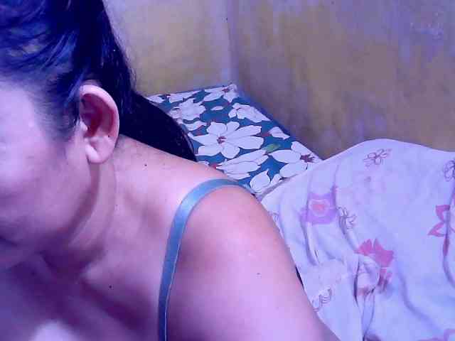 SweetMonlight webcam