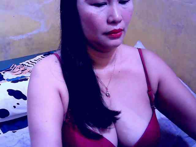 SweetMonlight webcam