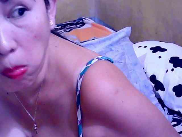 SweetMonlight webcam