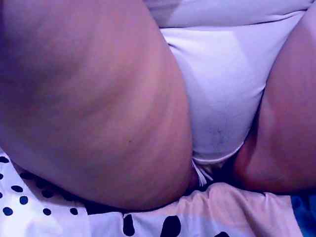 SweetMonlight webcam
