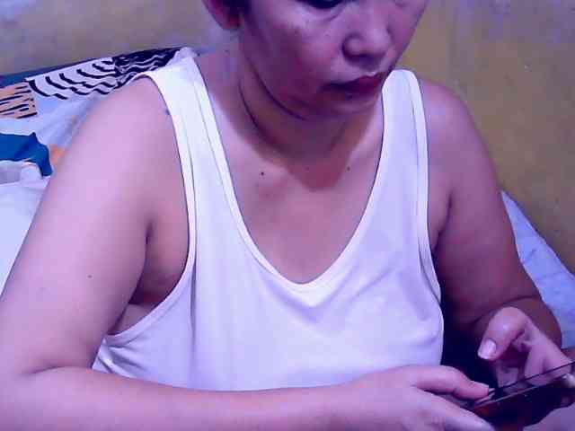 SweetMonlight webcam