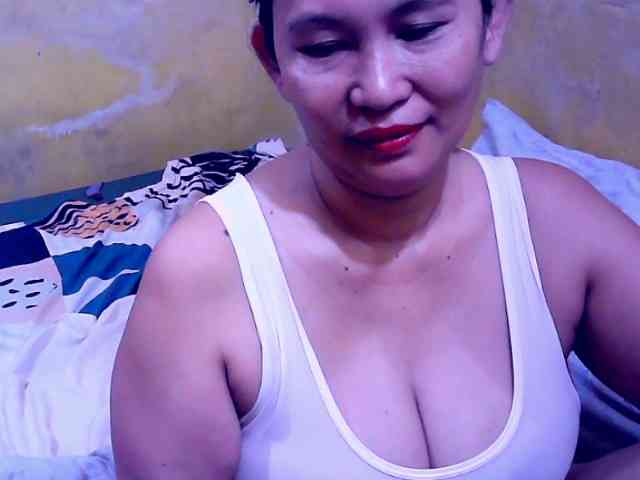 SweetMonlight webcam