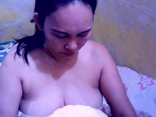 SweetMonlight webcam