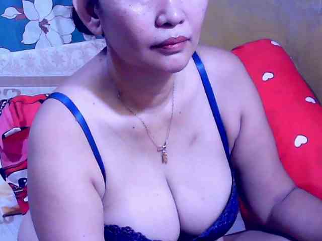 SweetMonlight webcam