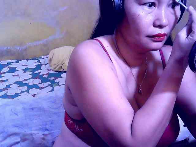SweetMonlight webcam