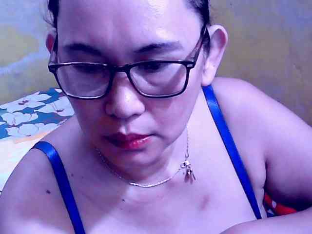 SweetMonlight webcam
