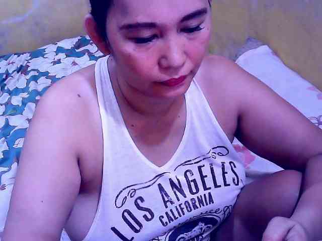 SweetMonlight webcam
