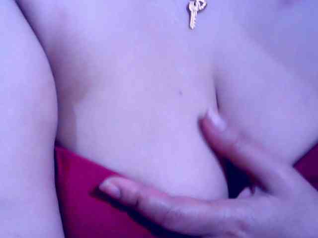 SweetMonlight webcam