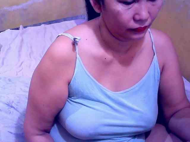 SweetMonlight webcam