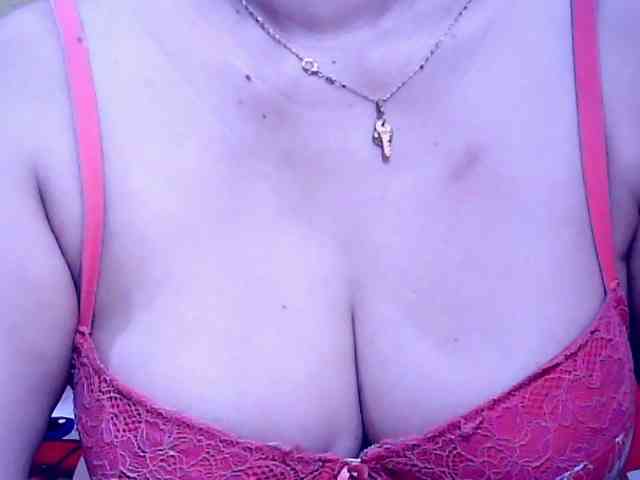 SweetMonlight webcam