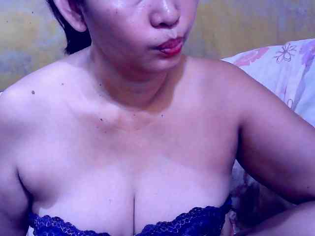 SweetMonlight webcam