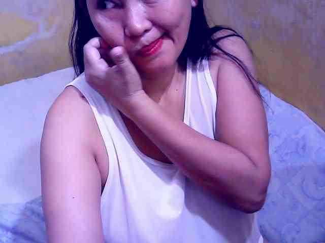 SweetMonlight webcam
