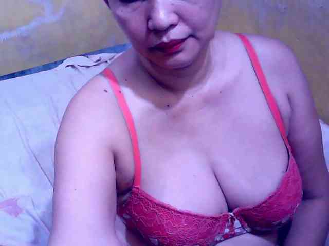 SweetMonlight webcam