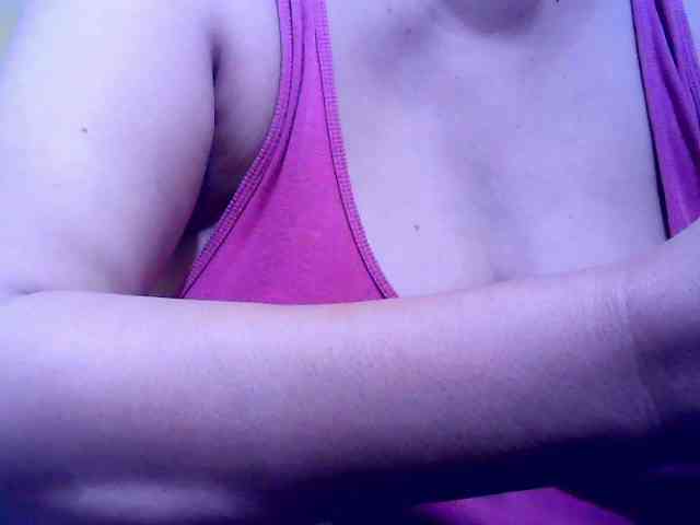 SweetMonlight webcam
