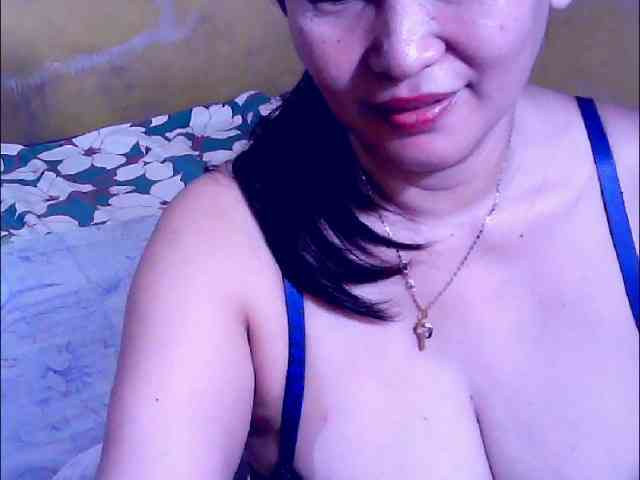 SweetMonlight webcam
