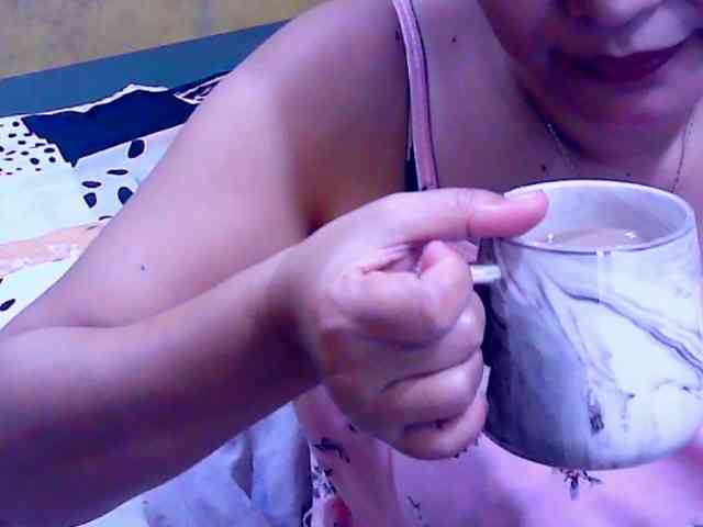 SweetMonlight webcam