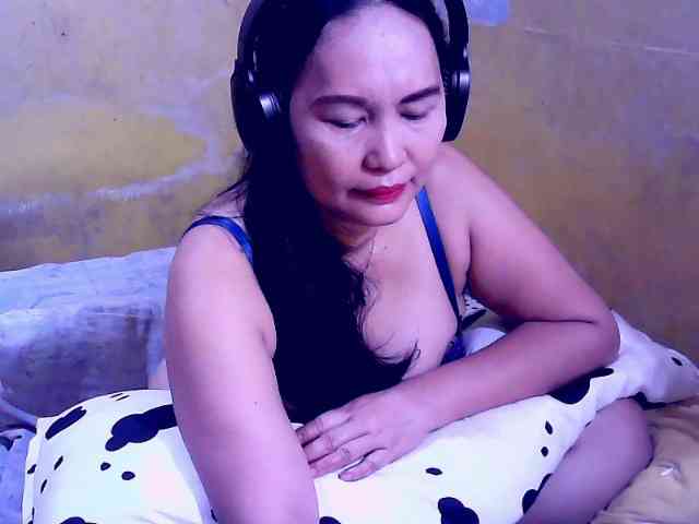 SweetMonlight webcam