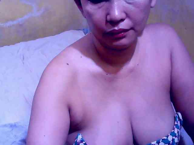 SweetMonlight webcam
