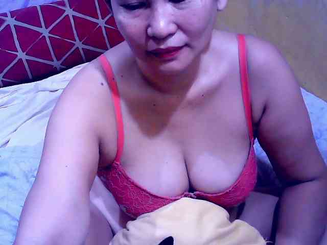SweetMonlight webcam