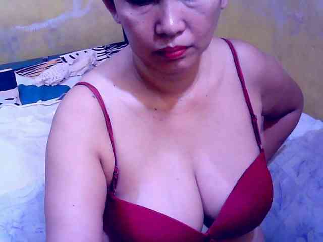 SweetMonlight webcam