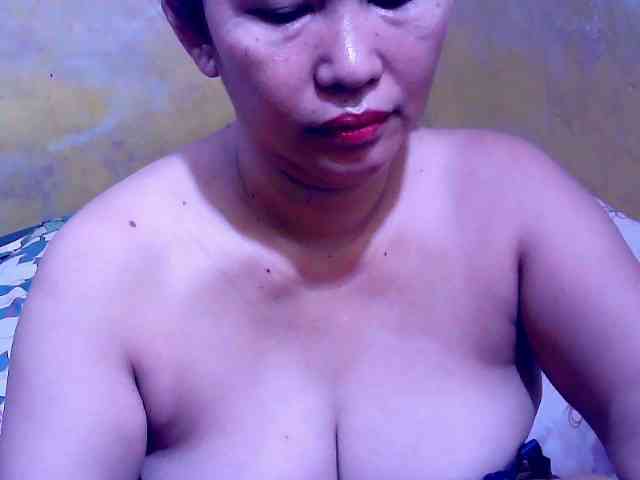 SweetMonlight webcam