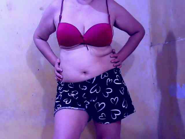 SweetMonlight webcam