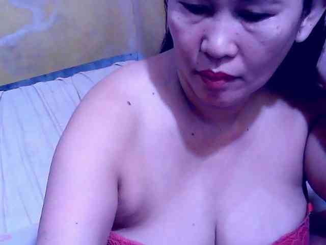 SweetMonlight webcam