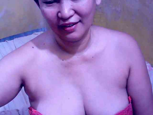 SweetMonlight webcam