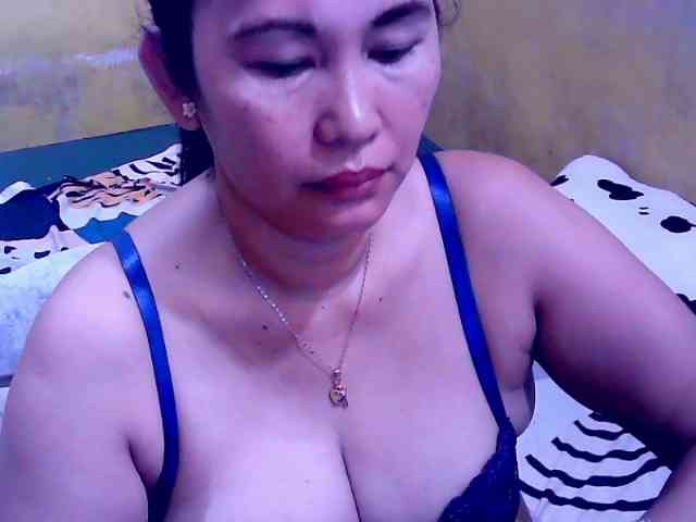 SweetMonlight webcam