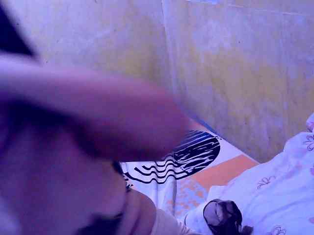 SweetMonlight webcam