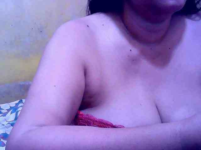 SweetMonlight webcam