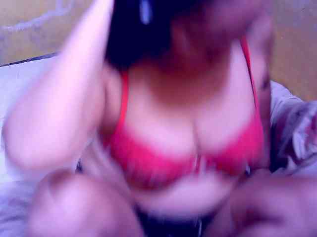 SweetMonlight webcam
