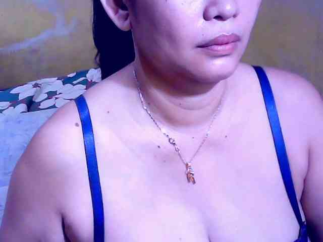 SweetMonlight webcam