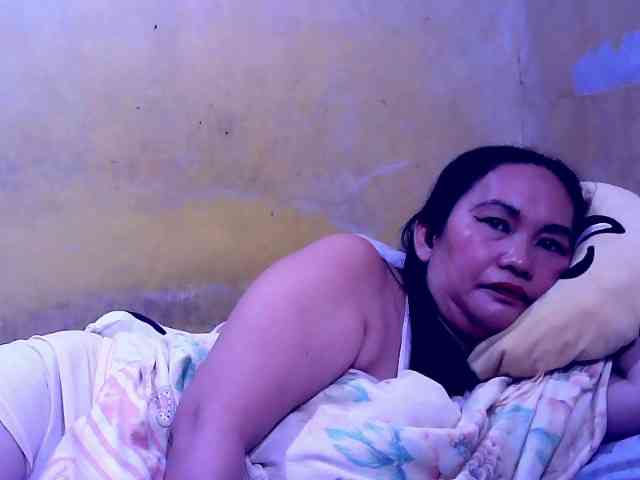SweetMonlight webcam