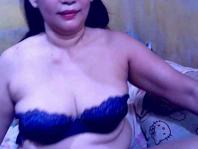 SweetMonlight webcam