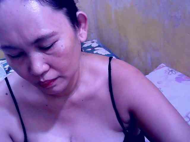 SweetMonlight webcam