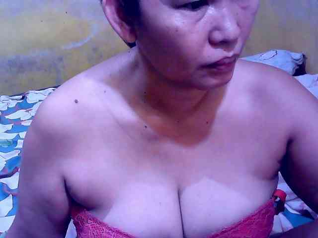 SweetMonlight webcam