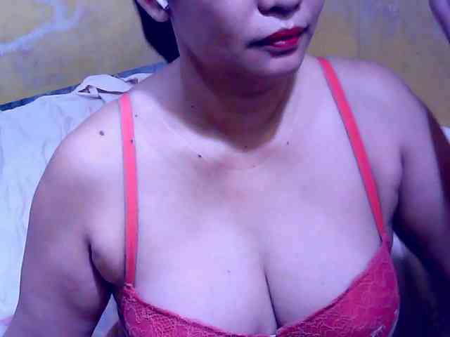 SweetMonlight webcam
