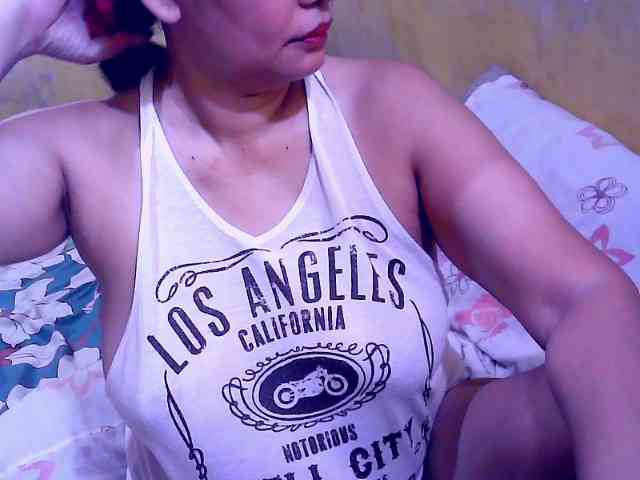 SweetMonlight webcam