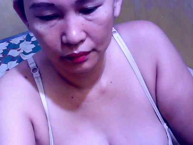 SweetMonlight webcam