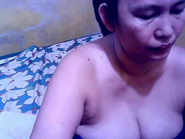 SweetMonlight webcam
