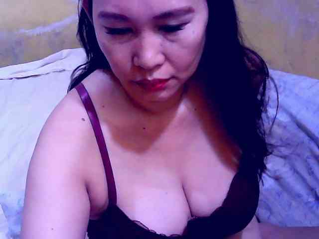 SweetMonlight webcam