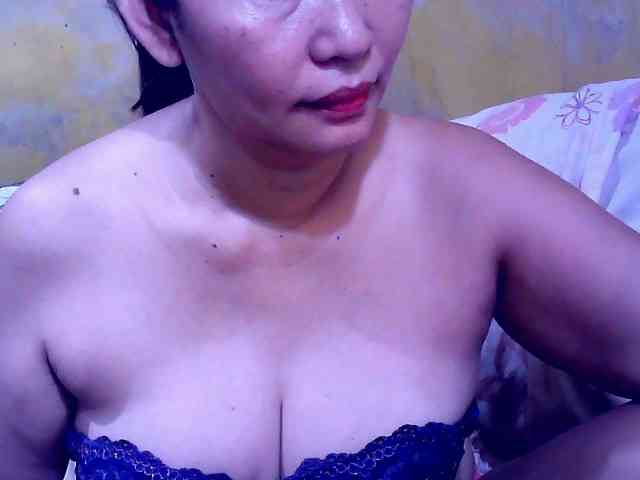 SweetMonlight webcam